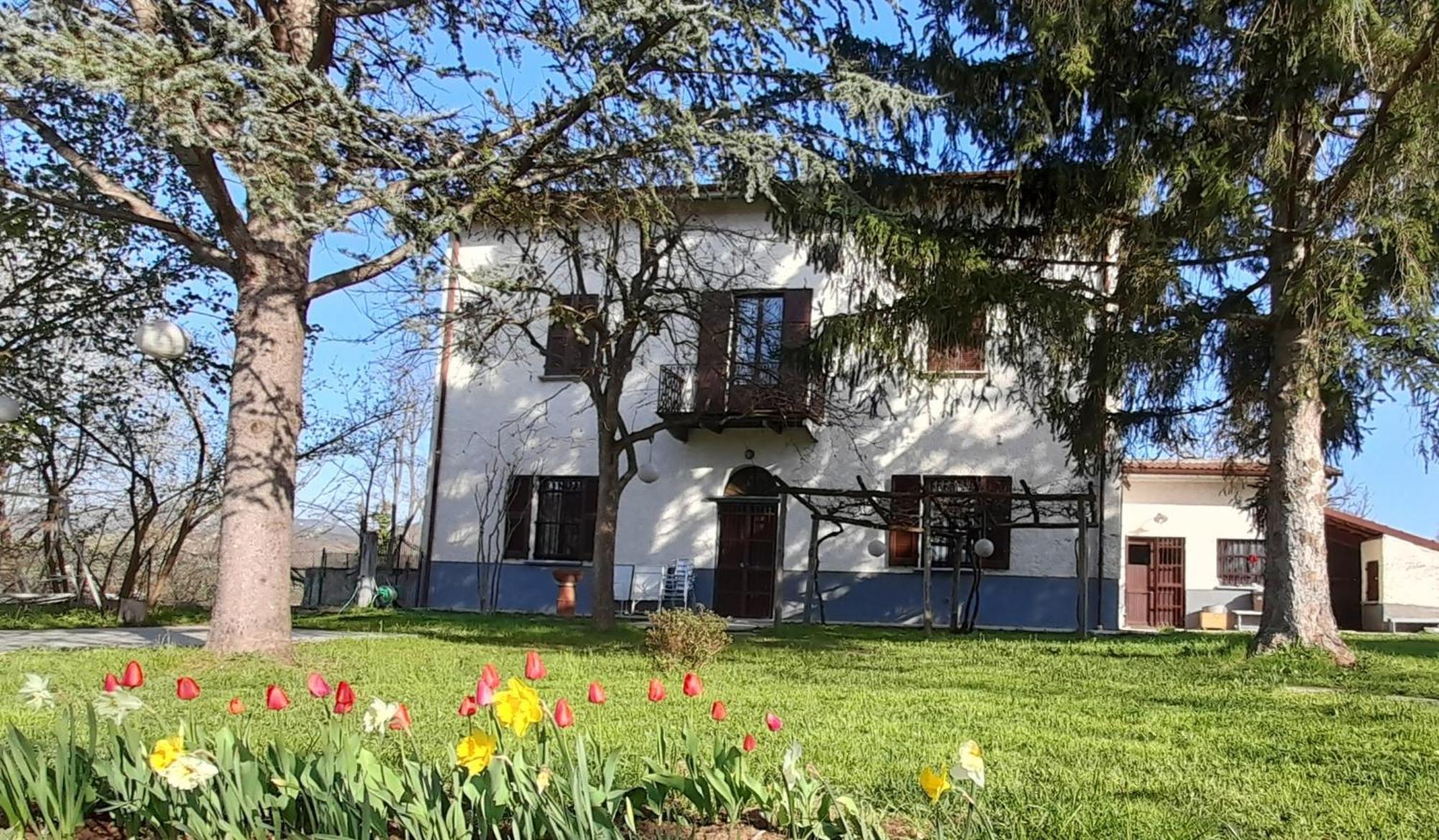 Langhe Di Liguria B&B Piana Crixia Екстер'єр фото
